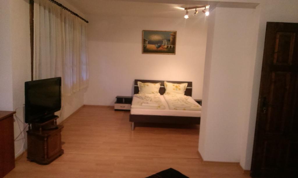 Villa Nasco Golden Sands Room photo